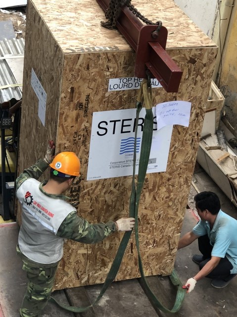 Cẩu chuyên dụng 320 tấn xin liên hệ báo giá !cho thuê tời điện giá rẻ , chuyển đồ lên nhà cao tầng, chuyển đồ bằng ròng rọc kéo tay, chuyển đồ lên nhà cao tầng gía rẻ hà nội