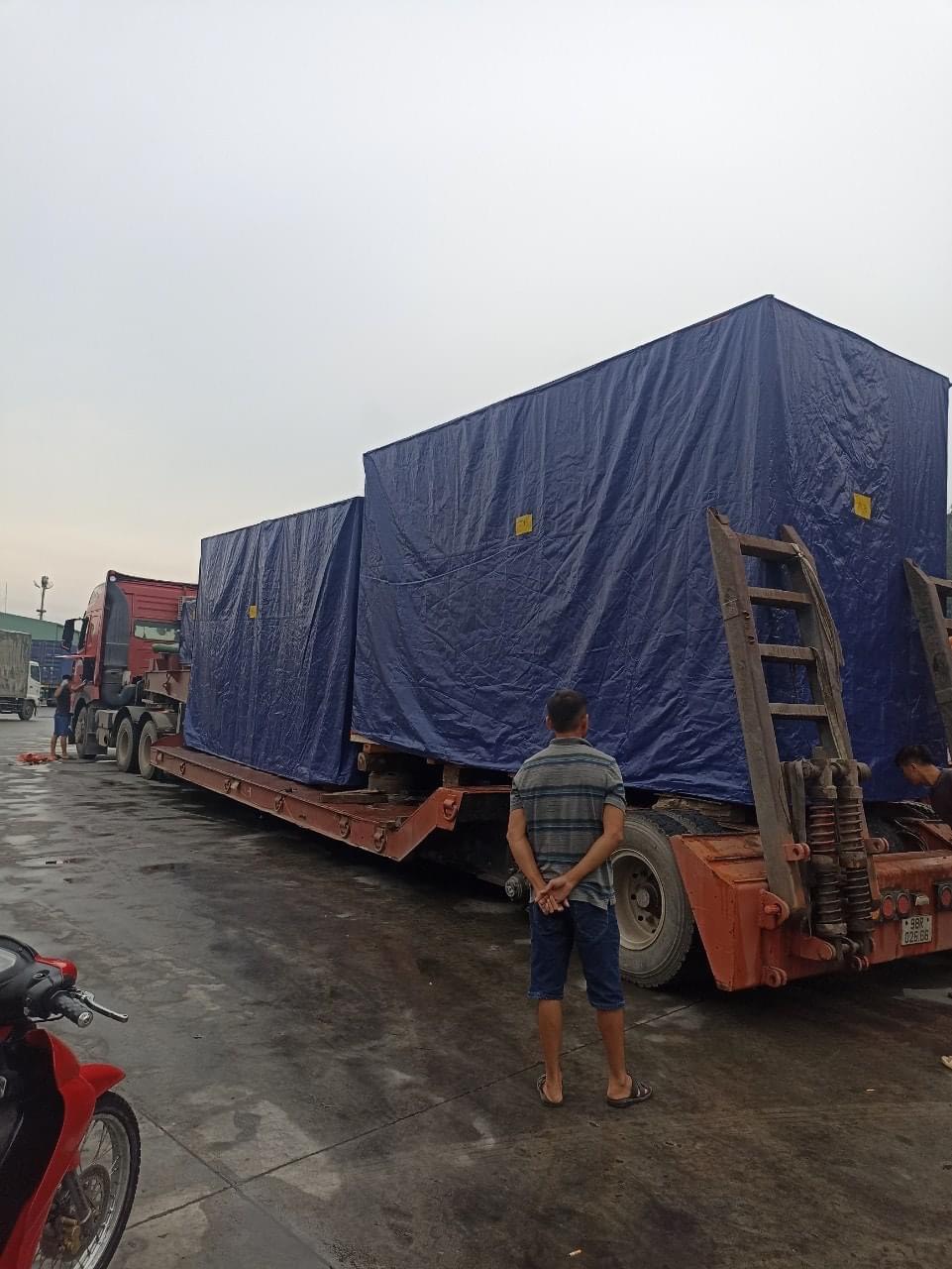 cho thue xe dau keo tai ha noi